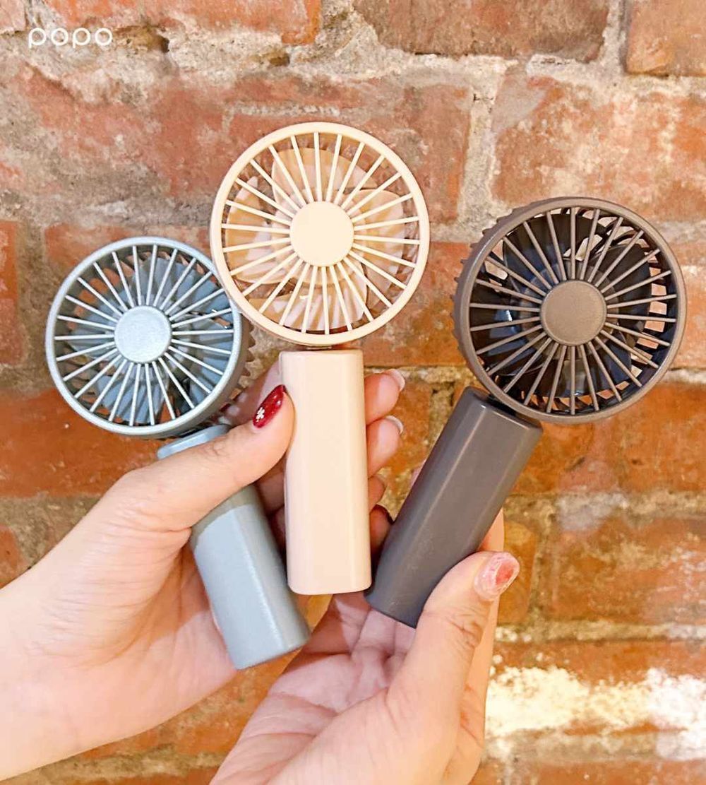 2026夏季必買4大手持風扇推薦！無印良品迷你風扇新色超可愛、Dyson「這支」網友狂討論！-2