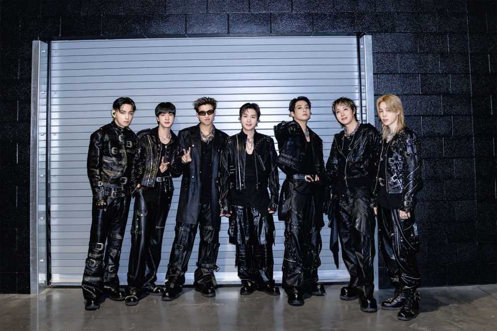 BTS出道13週年啦！一系列週年慶典日程公開，家族合照回歸、防彈2.0開跑，6/13當天還在釜山末場開唱狂歡！-13