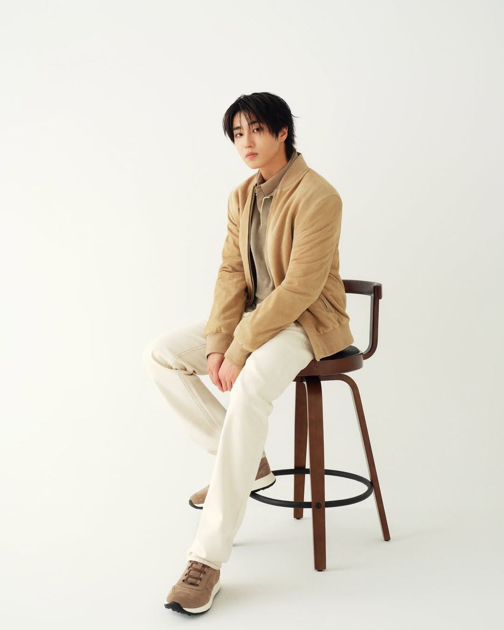 STAY老淚縱橫！TOD'S新任品牌大使是「SKZ韓知城」！終於拿下首個精品代言、財閥少爺造型帥出新高度！ -2