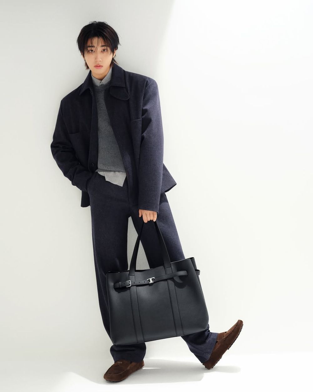 STAY老淚縱橫！TOD'S新任品牌大使是「SKZ韓知城」！終於拿下首個精品代言、財閥少爺造型帥出新高度！ -8