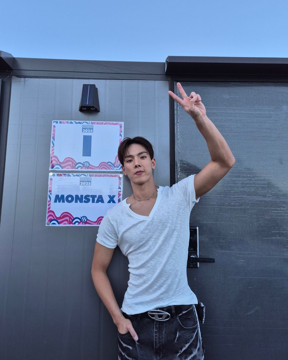 網票選6位最帥「夏日男神」KPOP偶像！玟奎陽光健康感破表，Felix、柾國清爽魅力太加分-13