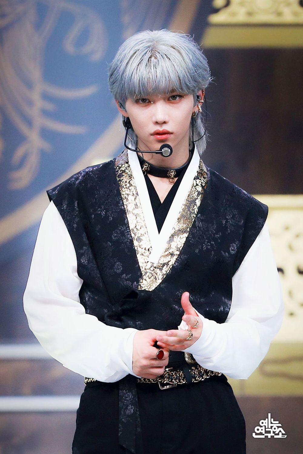 STAY們又可以炫耀了！SKZ Felix拿下「2026韓服Wave」大使頭銜！身價再飆漲、根本國家認證新門面！-4