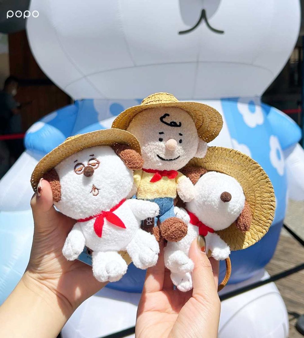 史努比「夏日海灘祭」快閃店在華山！超可愛「草帽史努比吊飾、粉色消波塊歐拉夫」必買周邊一次看！-9
