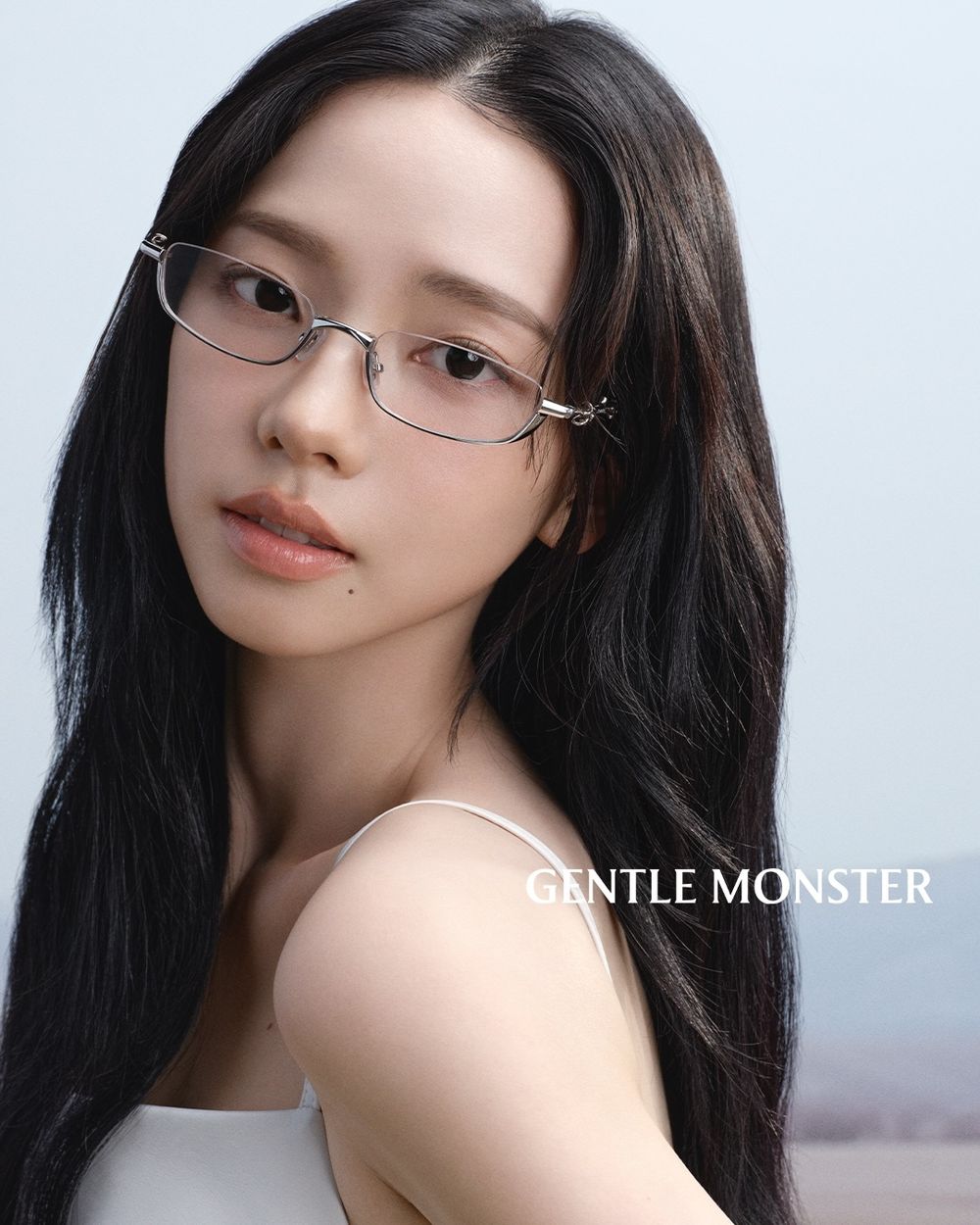 台中朋友們快衝！韓星最愛眼鏡品牌王者GENTLE MONSTER進駐漢神洲際！Maison Margiela這邊有！-6