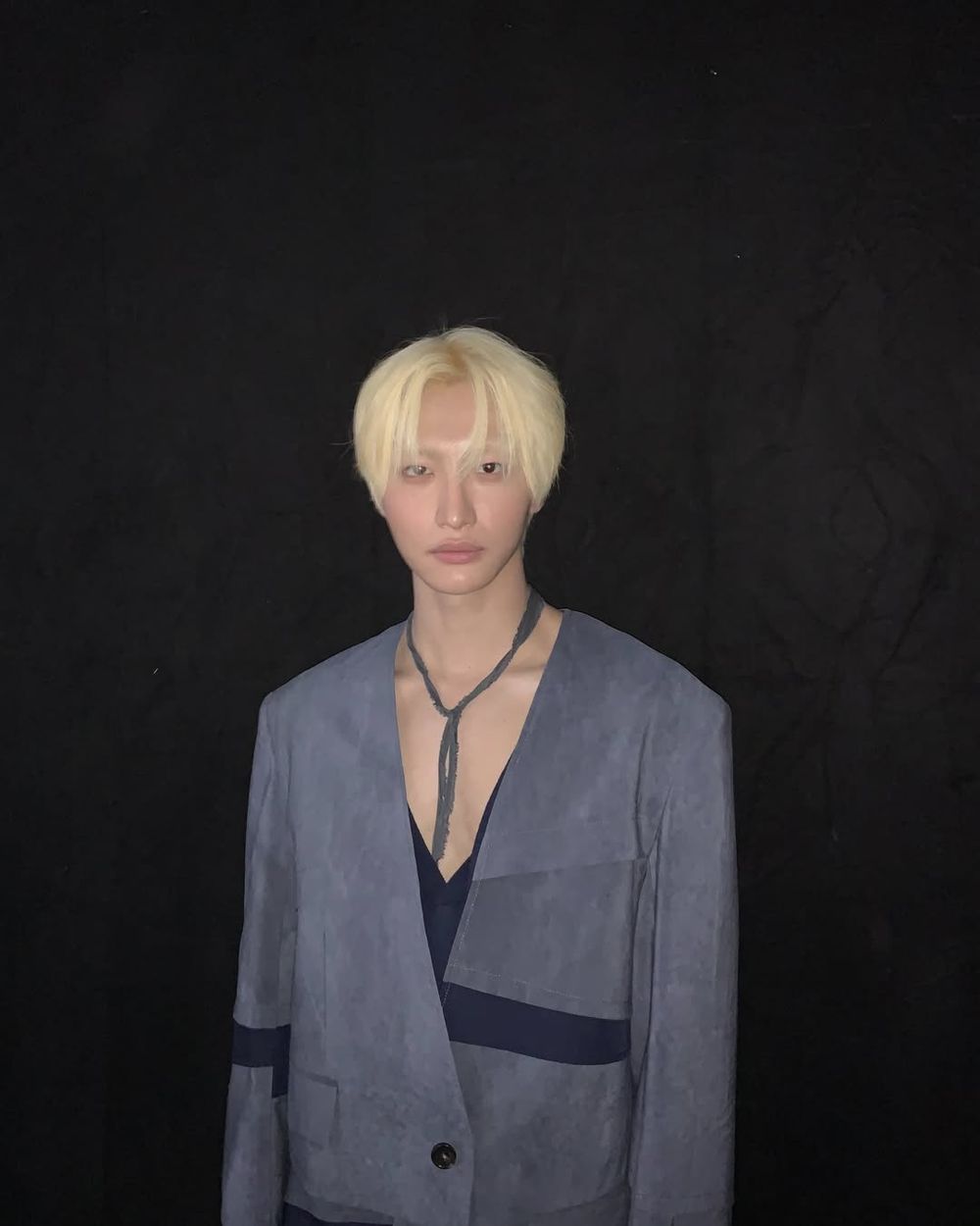 ATEEZ星化根本天選模特兒！再度為SONGZIO走秀！兩套造型帥暈、反差魅力讓ATINY全淪陷！-4