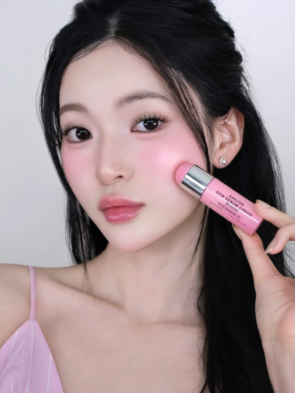 整個韓妝界都在瘋保養級頰彩！「AMUSE精華腮紅液」媲美大牌養膚實力、拍出透潤健康血色，這色號補貨11次還不夠賣！-8