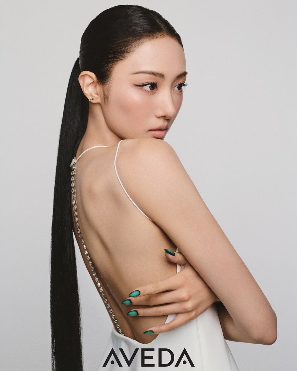 MEOVV GAWON升任AVEDA品牌大使！首推週年慶必入「豐盈菁華組」，超萌梳子娃娃吊飾也想收編！-16