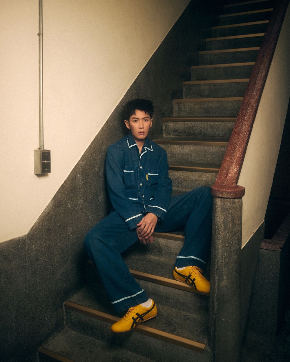 Onitsuka Tiger把經典鞋變更美了！全新「太極薄底鞋」悄悄曝光！鞋底更軟更好走、連柯震東都在穿！-11