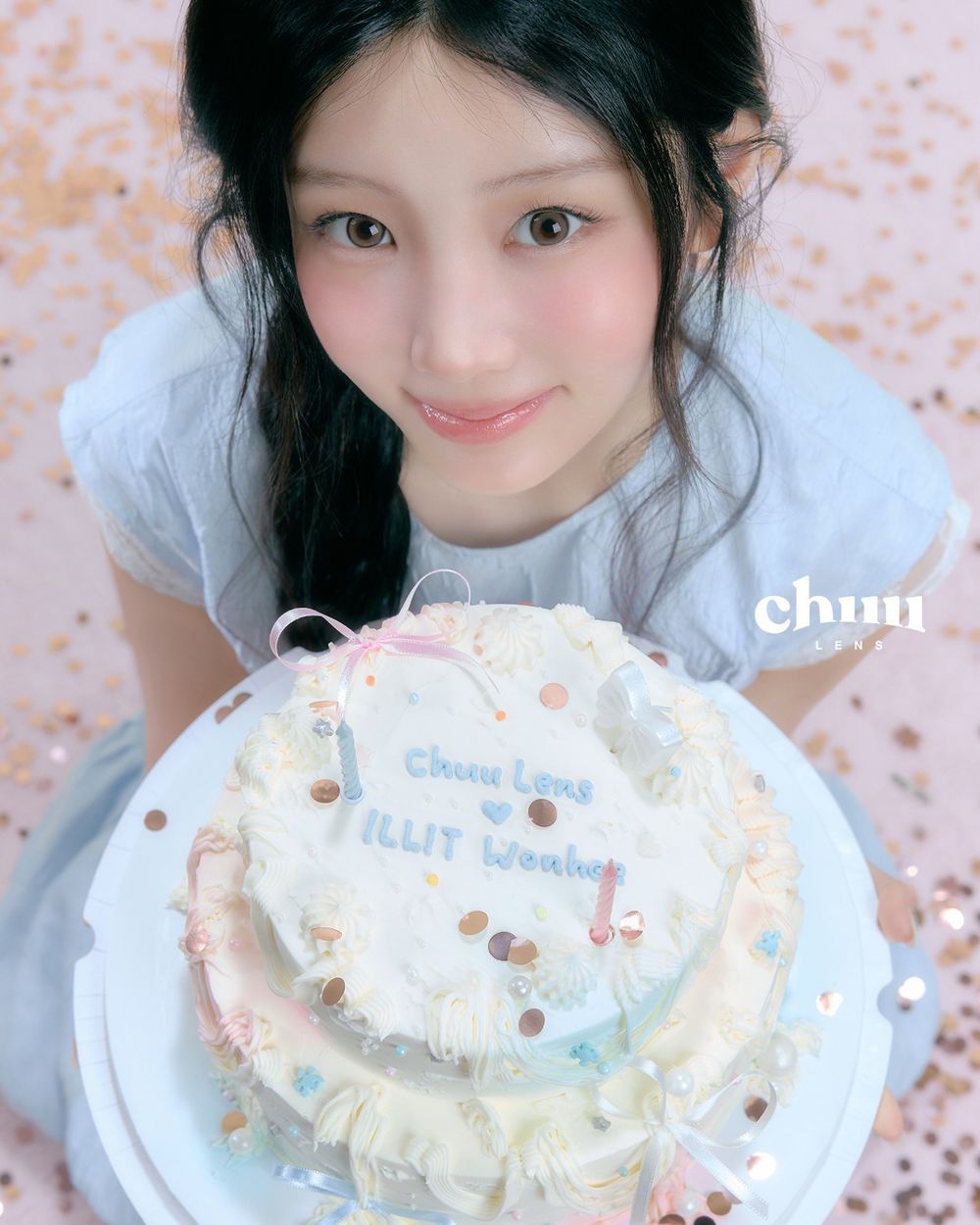 ILLIT沅禧橫掃美妝資源！空降韓國隱眼Chuu Lens首位代言人，同款「奶油摩卡」秒增無辜感，GLLIT搶著買！-5