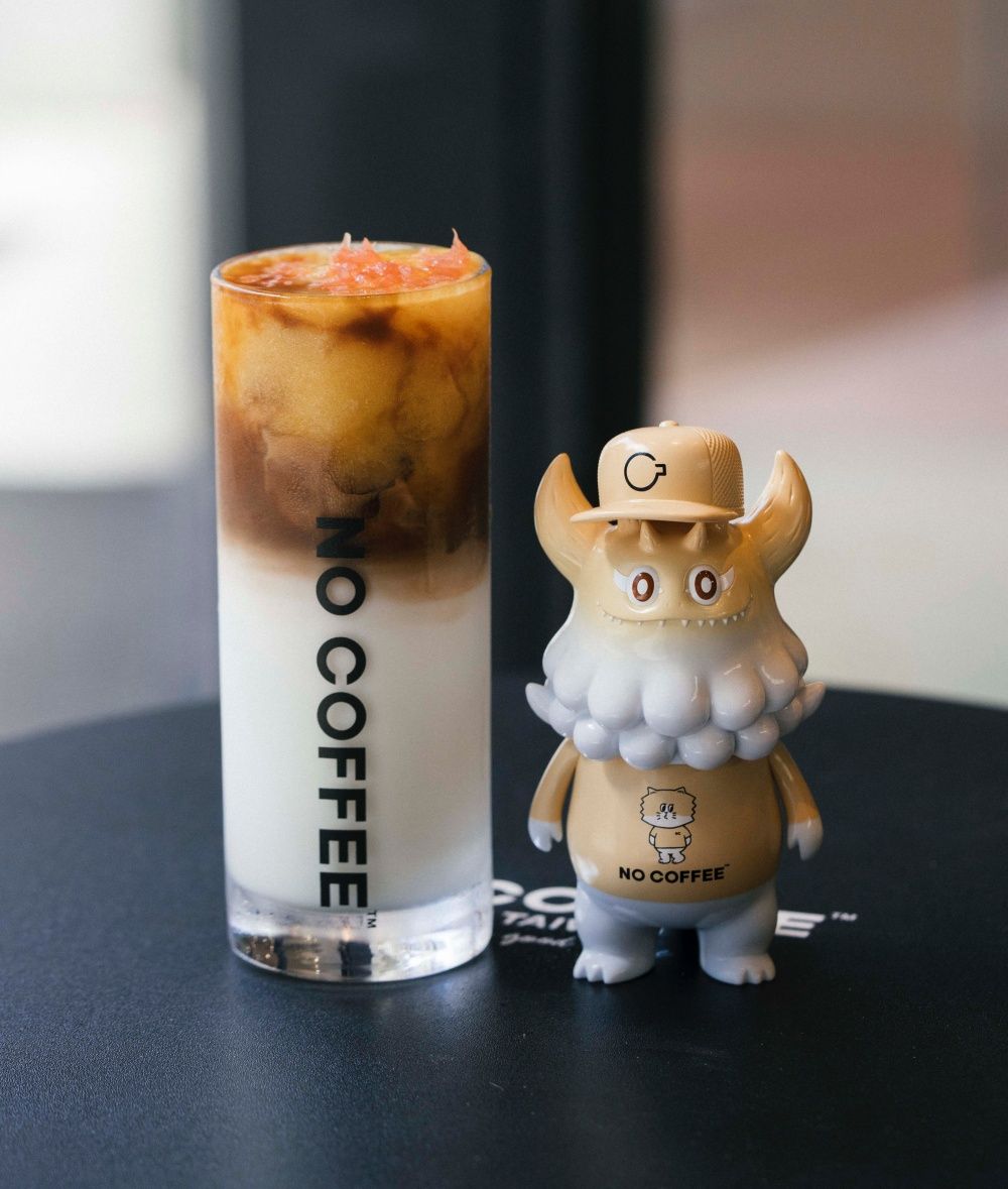 NO COFFEE推「楊枝甘露司康&拿鐵」！酸甜濃郁風味太欠吃、日本藝術家T9G聯名公仔同步開賣！-11