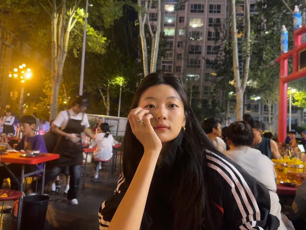 《早春晴朗》孫千私下愛用美妝公開！LE LABO護手霜、LA MER唇萃隨身帶，本命香水竟是YSL，連痘痘急救品都曝光！-18