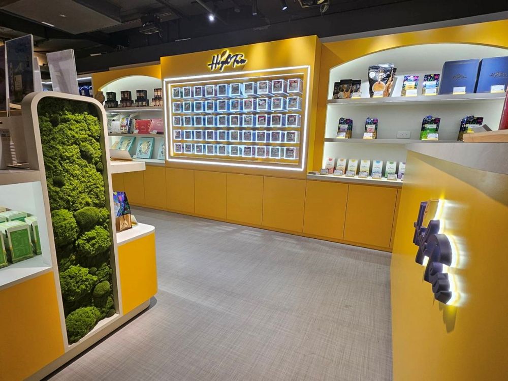 High Tea世界茶品博物館插旗新光三越站前店！「星空紫蘇綠國寶茶、舒眠野莓甘菊飲」必買推薦一次看！-2
