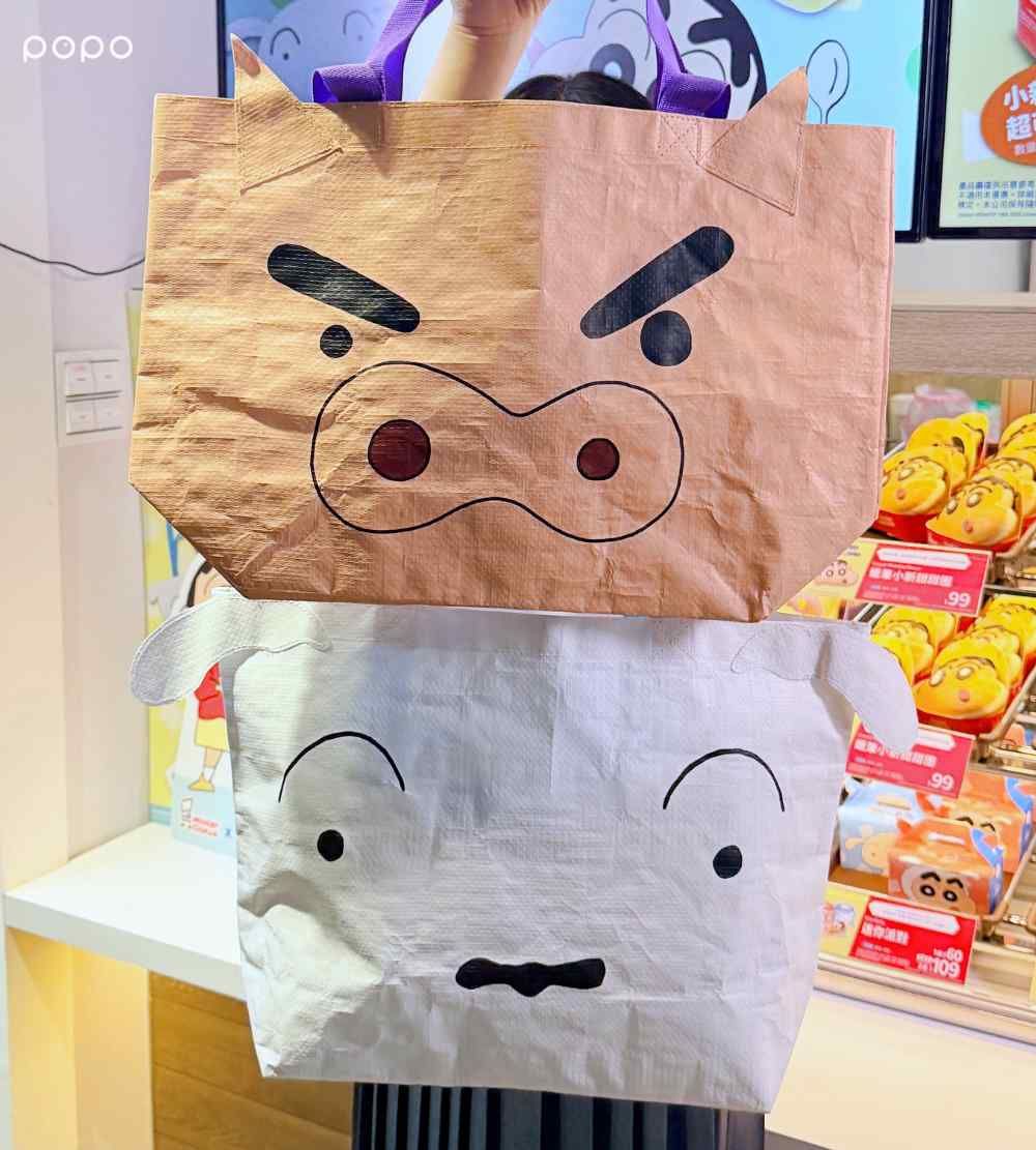 Mister Donut跟蠟筆小新聯名了！超可愛「小白甜甜圈&小新波堤」Q到捨不得吃、還有限定購物袋要收！-11