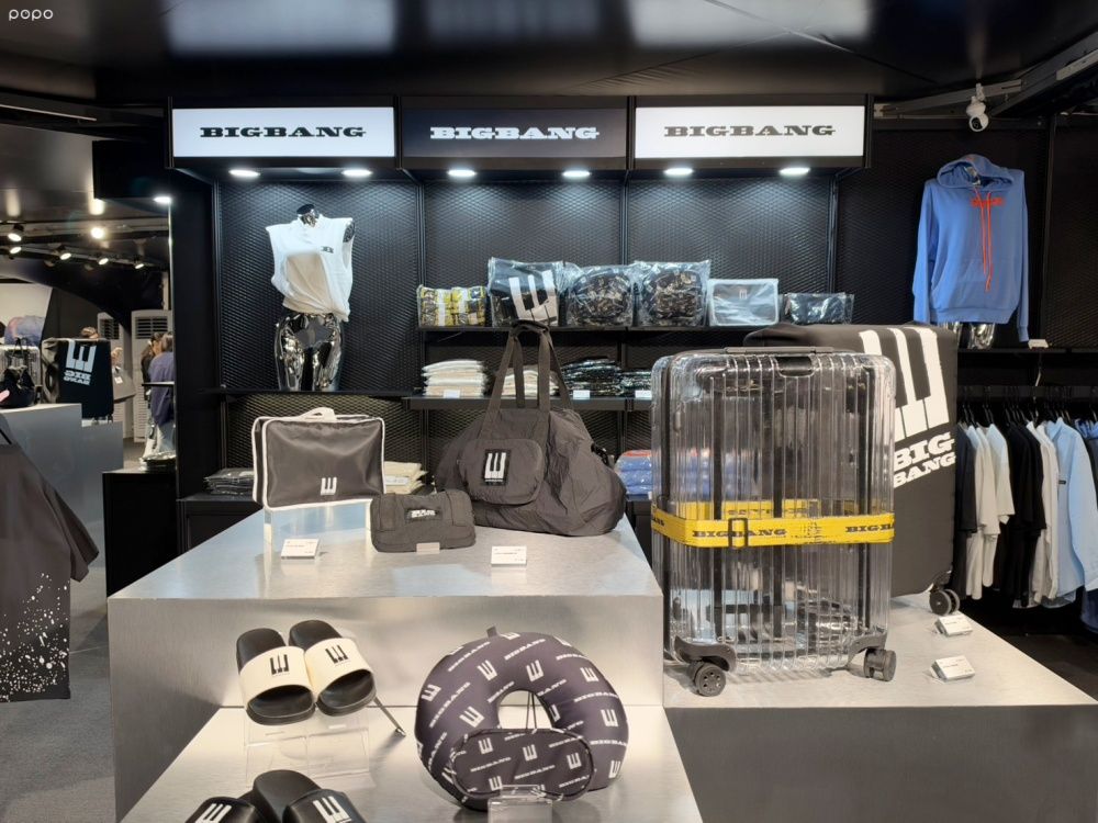 BIGBANG快閃店來台灣了！「迷你燈箱、限定T恤」必買一次看，滿額還送限定小卡！-15