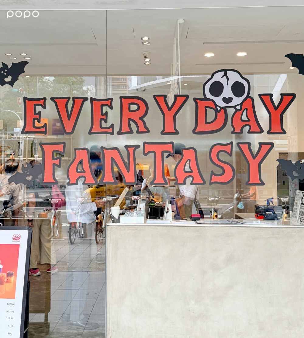 CAFE!N跟香港潮玩「CLUBBABO」聯名啦！超可愛「吸血鬼貓貓水杯、小小鼠零錢包」全都要買！-10