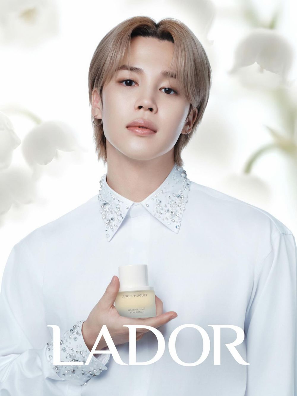 BTS Jimin月球漫舞廣告太犯規！LADOR髮香噴霧登台，天使鈴蘭、沐皂之花兩款都想收，還有限量珍藏本！-2