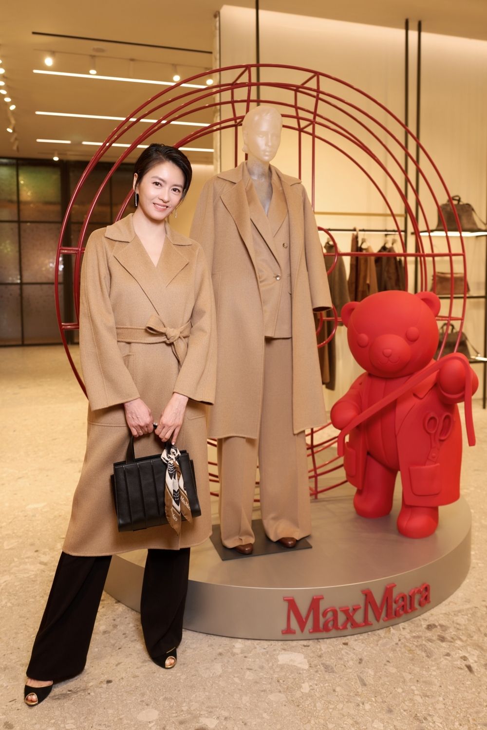 梁詠琪來台現身Max Mara活動！女神依舊是女神「緊緻膚況、經典長大衣」還驚喜獻唱名曲〈短髮〉！-6