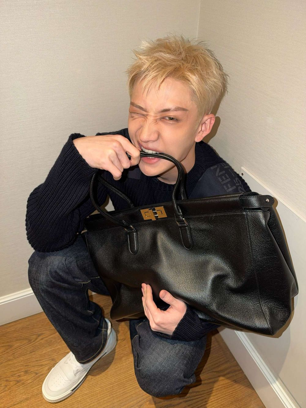 SS27米蘭時裝週藝人EMV TOP10！ATEEZ崔傘韓團第一，泰國女星Faye強勢奪冠，Prada成最大贏家？-13