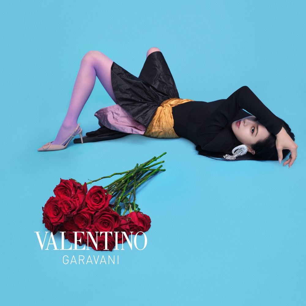女王又升級了！蔡依林成為Valentino「全球品牌代言人」！全新形象照華麗登場、這氣場誰能不愛！-2