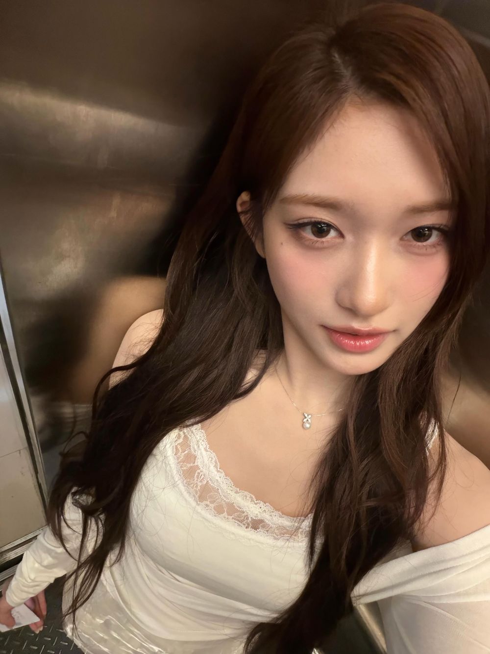 IVE終於回歸！全員美容清單公開，張員瑛大推粉紅美容儀＋修護霜，Liz無花果唇釉、俞真奶香身體乳太燒！-20