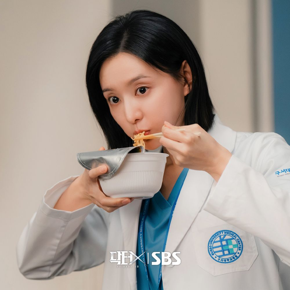 韓劇女王再發威！金智媛《Doctor X》最新集數20.8%收視強勢狂飆，新對手張勝祖加入，網友敲碗好想看下一集！-3