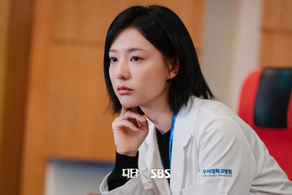 韓劇女王再發威！金智媛《Doctor X》最新集數20.8%收視強勢狂飆，新對手張勝祖加入，網友敲碗好想看下一集！-10