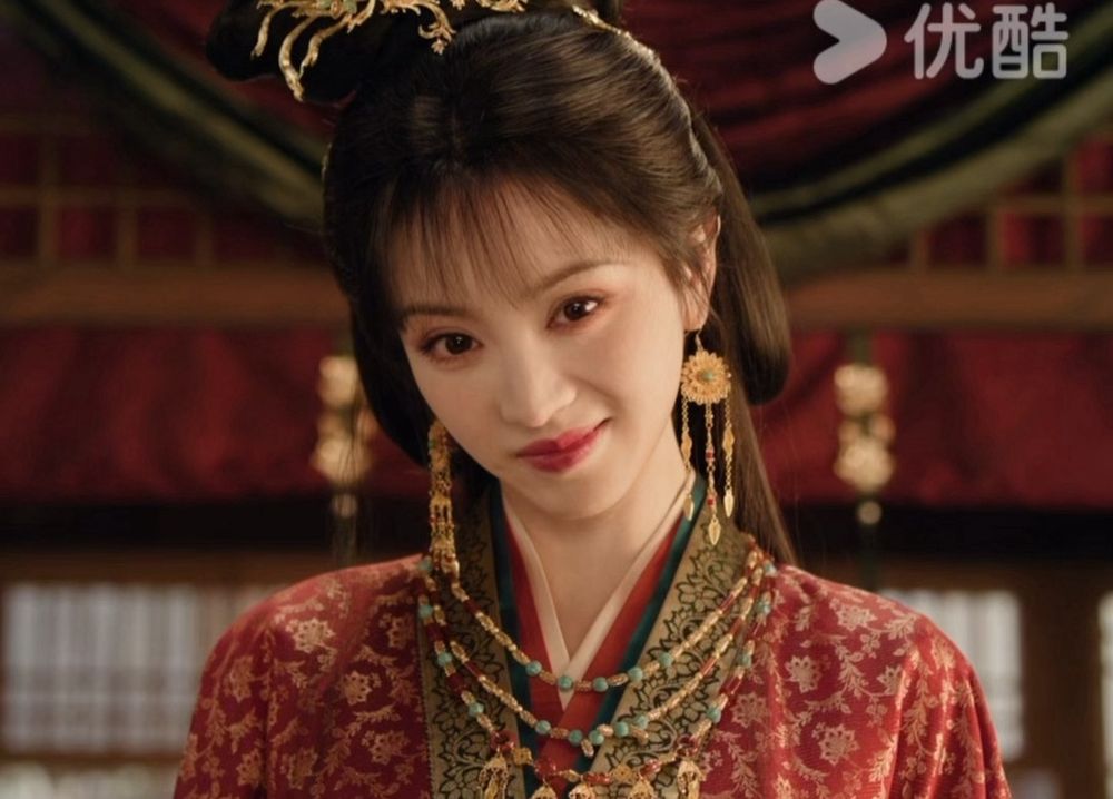 田曦薇《嫁金釵》甜臉狠起來太帶感！君黛霸氣紅唇、魏嬈藏鋒豆沙唇，雙女主命定唇色推薦，從唇形到畫法一次掌握！-3