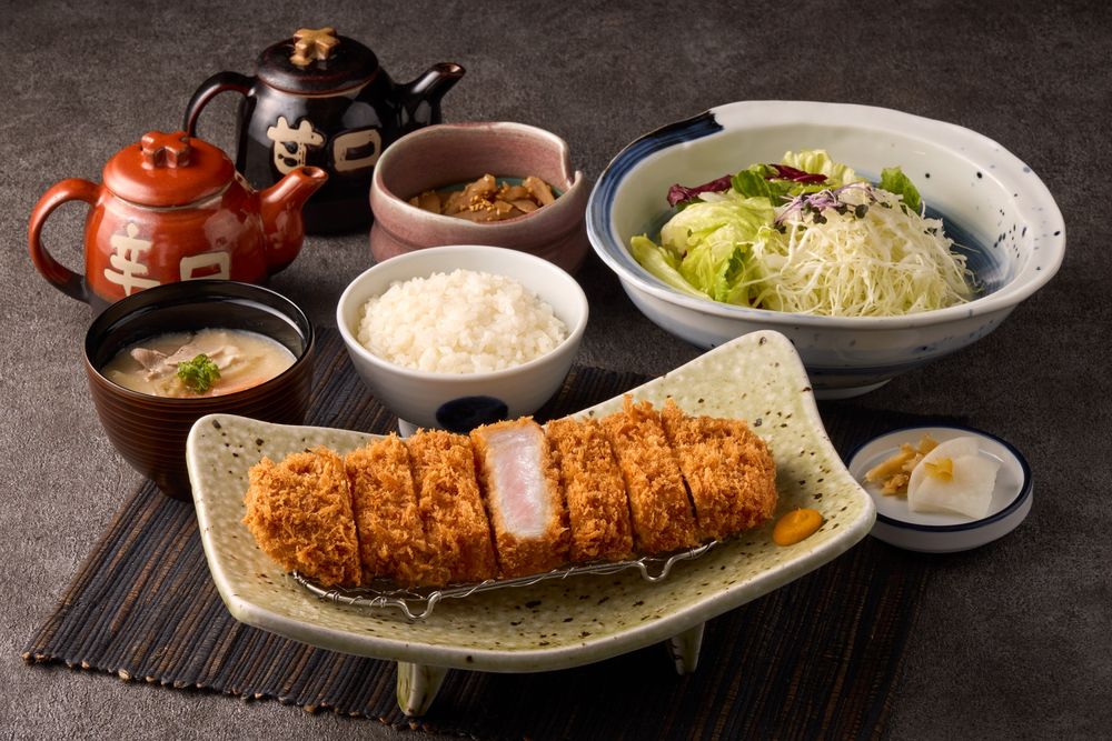 勝勢豬排開賣奢華雙人套餐！「酥炸軟殼龍蝦+粉紅豬排+廣島牡蠣」超罪惡、只有這間店點得到！-3