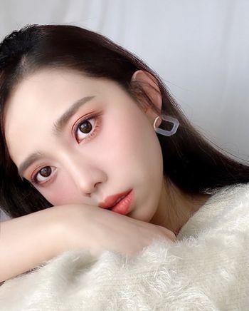 用開架畫出清爽有氣色的蜜糖裸杏仁妝