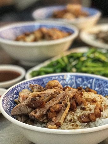 美食｜高雄小吃｜65年的鴨肉飯老店