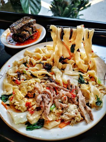 台北美食｜東區巷弄老店 招牌木須麵料多澎派