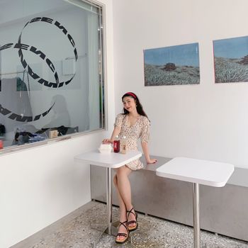 又甜又辣的氣質LOOK 