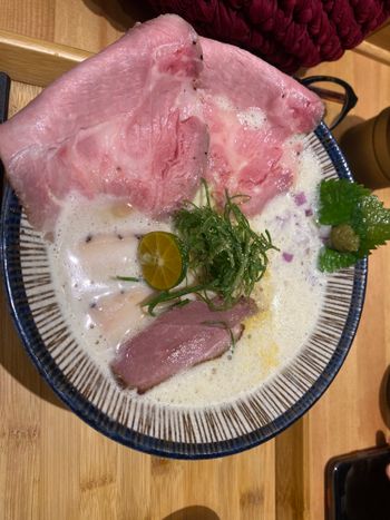 《数寄屋辻葉》