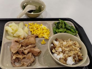 公司團膳兩天份(10/15&10/18)