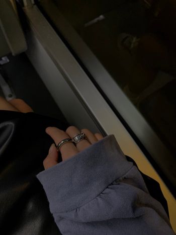 有人也喜歡粗曠戒指嗎？