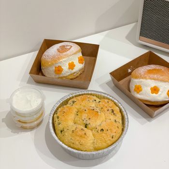 ꒰ 台北甜點 ꒱ 可愛芒果小花生乳包