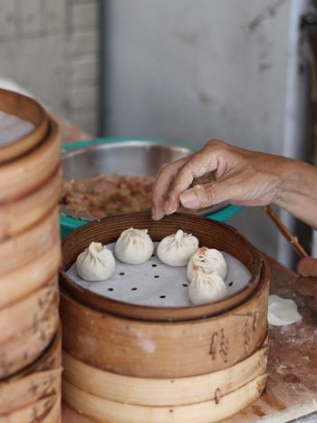 ﹝高雄美食｜鹽埕巷弄の40年好味道﹞