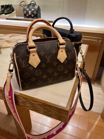 LV speedy 20 新包搶先看