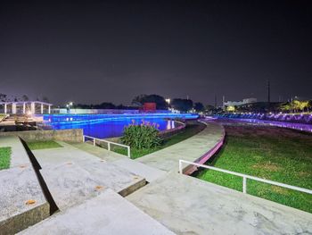 屏東 縣民公園 在水一方