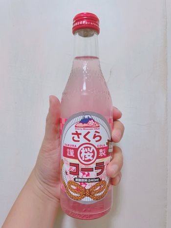 粉紅泡泡可樂 🥤