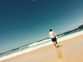 🦘🏖️