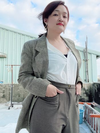 OOTD 《生活日常》老式格子西裝穿搭