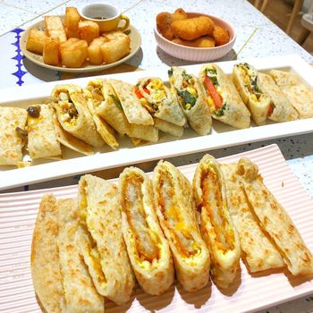 🍴新北美食🍴人氣早午餐手在餐桌❤️