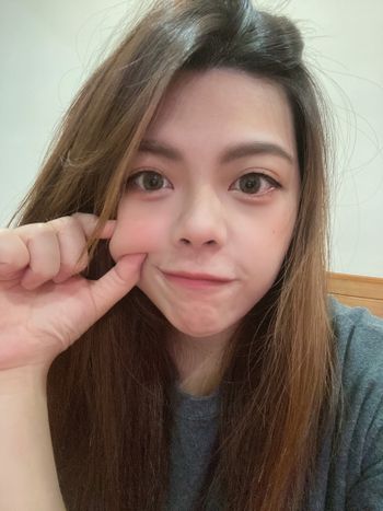 臉頰有肉又怎麼了🙈🙈