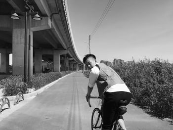 🚴