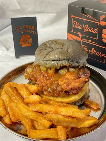 信義區漢堡 ｜🍔Selfish Burger 喀漢堡🍔