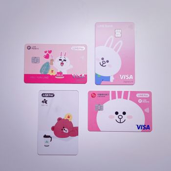 Line 卡片