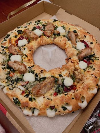 Pizza Hut｜聖誕爆口起司花圈