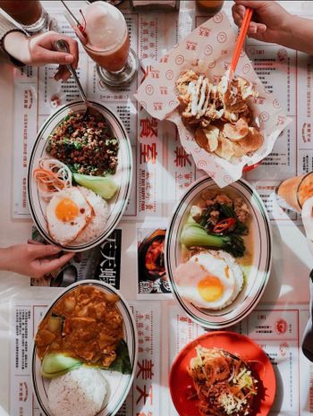 【台北美食】韓、港、泰美食這裡吃得到！🥘