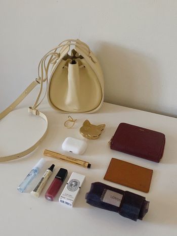What’s in my bags｜妝髮造型師的假日小包